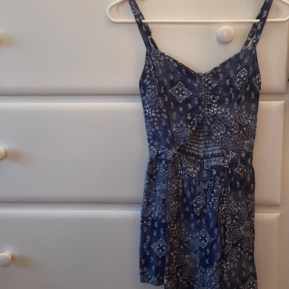 Hollister Dresses & Skirts - hollister romper